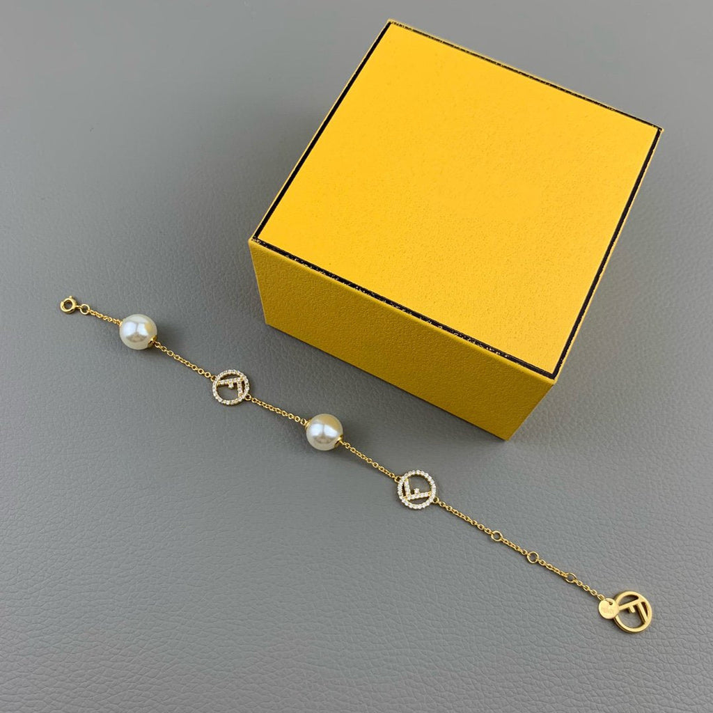 Fendi F Bracelet Pearl Gold Diamond